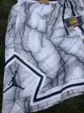 Short Jordan Estampado Gris