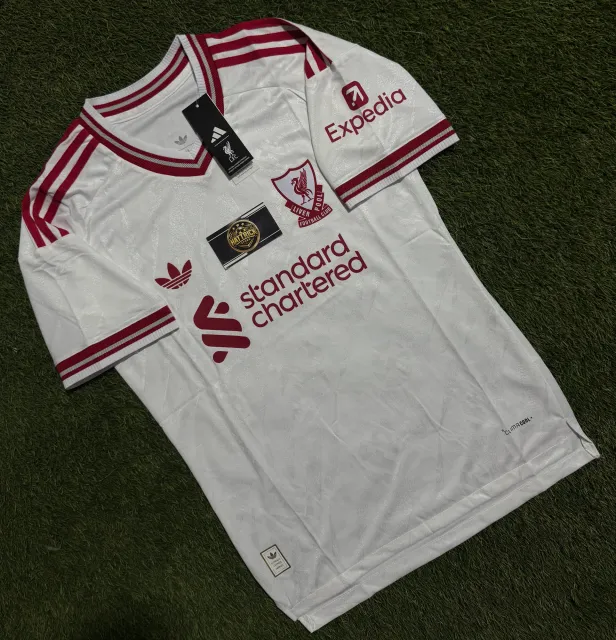 Liverpool Alternativa 26/27