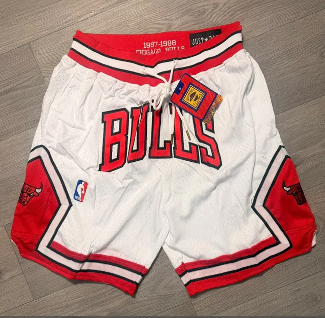 Short Chicago Bulls